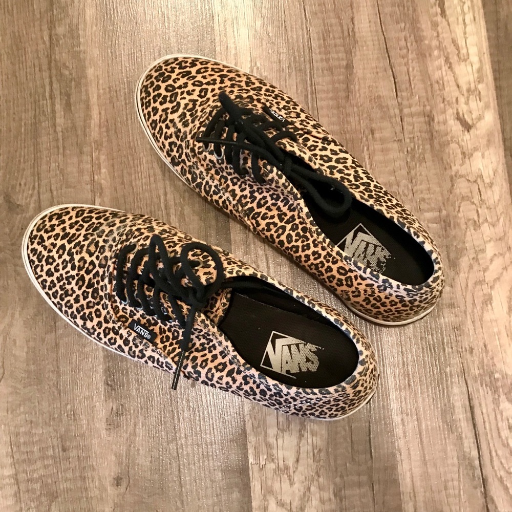 Leopard print Van’s